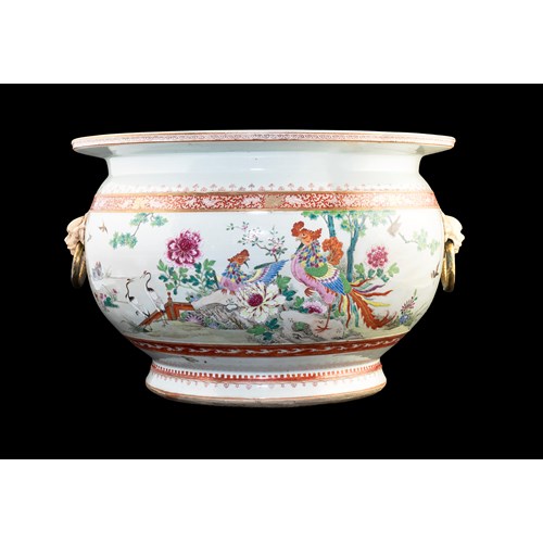 Chinese porcelain famille rose fishtank